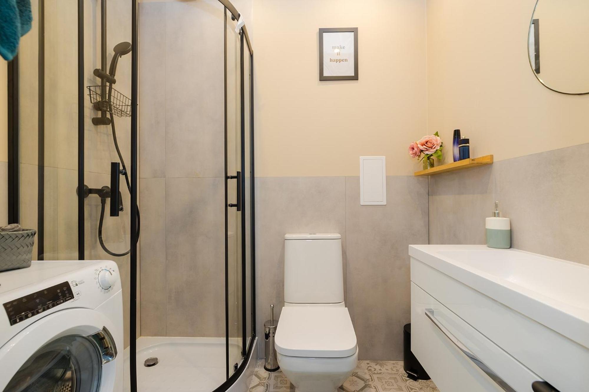 Appartamento Superapart Grochowska 136, Very Close To The Mon Hospital On Saszerow Street